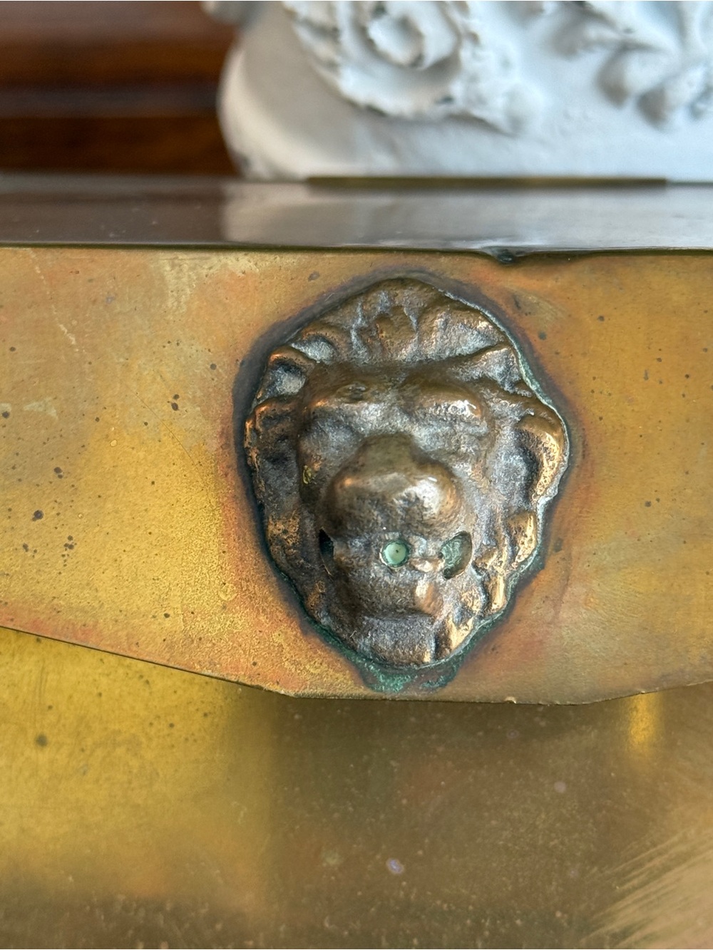 Vintage Brass Envelope Mailbox w/ Lion Head Detail - Picture 13 of 16